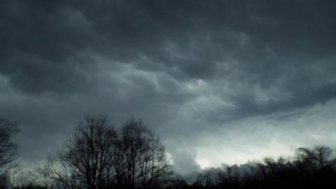 Фотографије гледалаца торнадских олуја на југоистоку Луизијане.