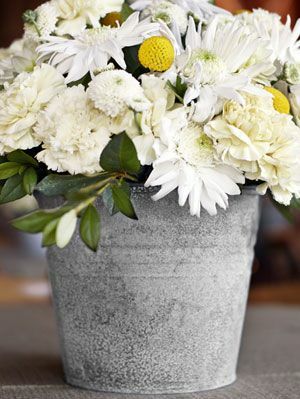 Халлиган венчани цветови и вазе - размислите ван вазе