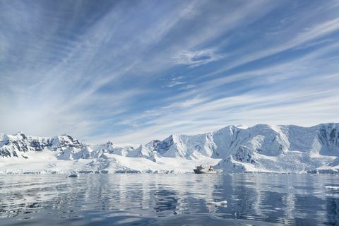 поларни истраживачки брод на Антарктику